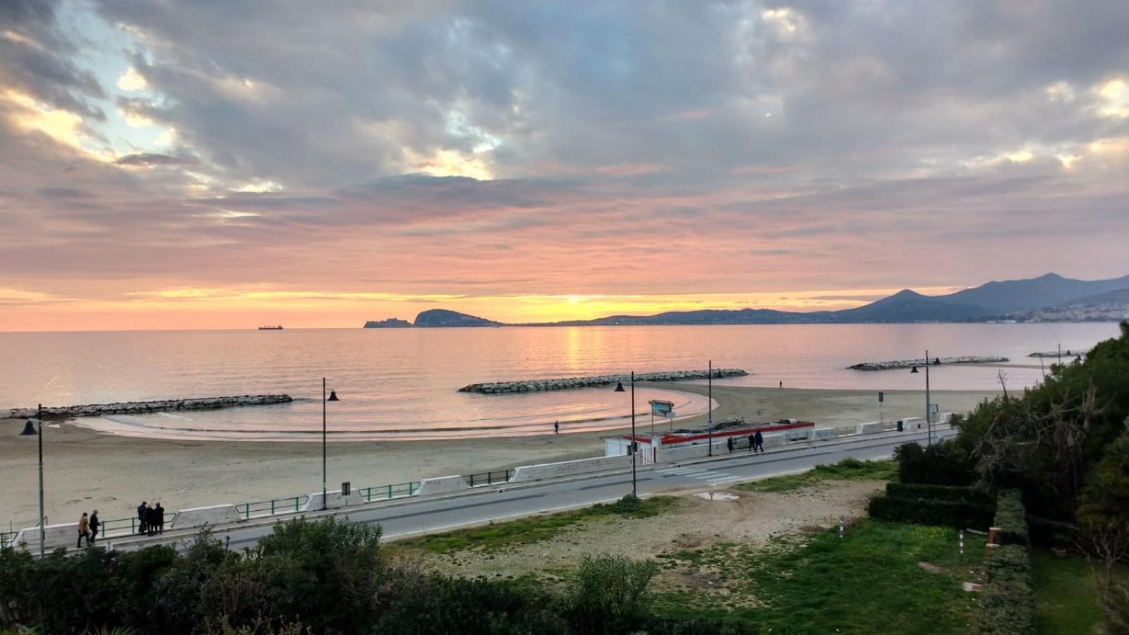 Bordoriva Apartman Formia Kültér fotó