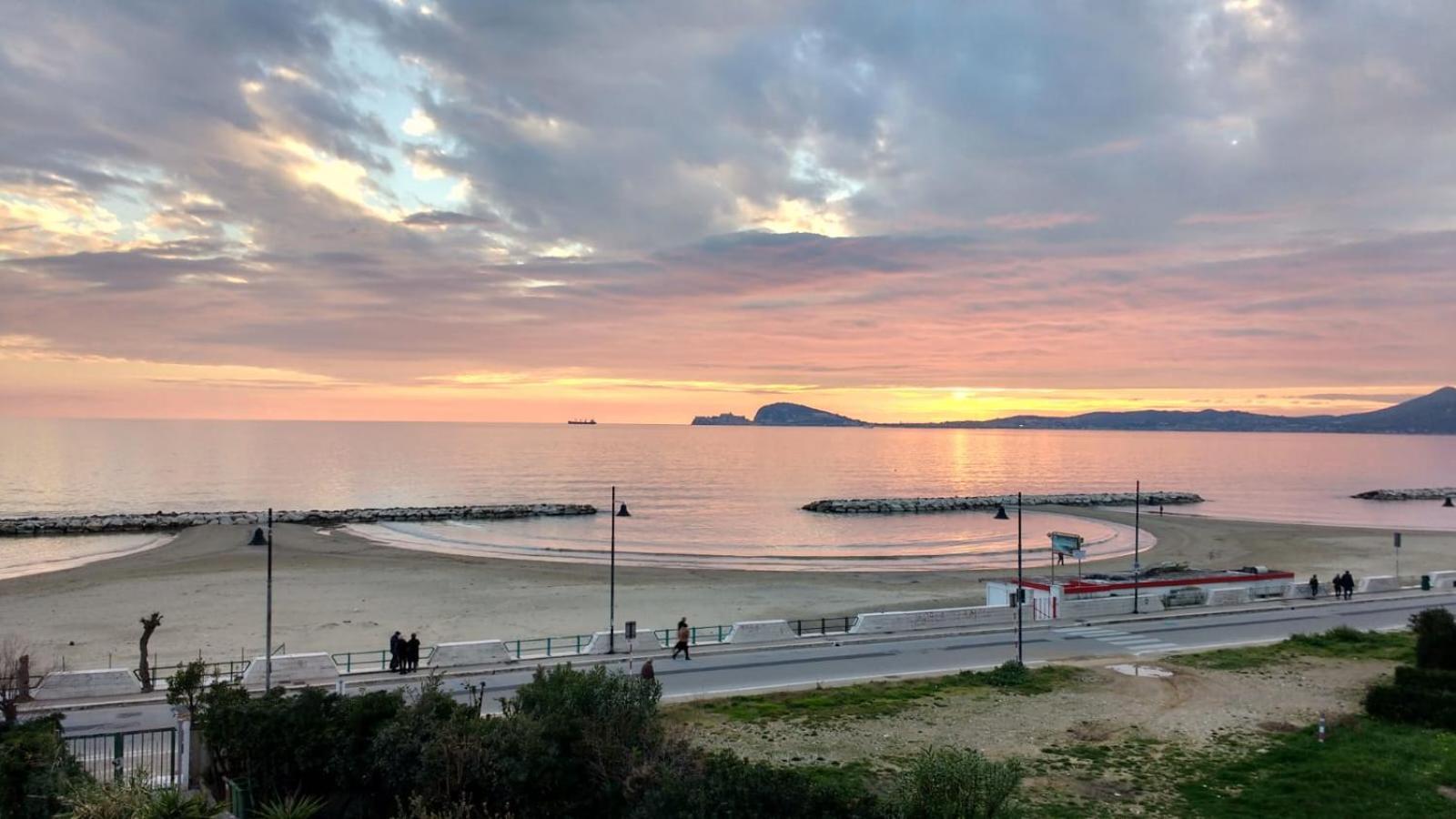 Bordoriva Apartman Formia Kültér fotó